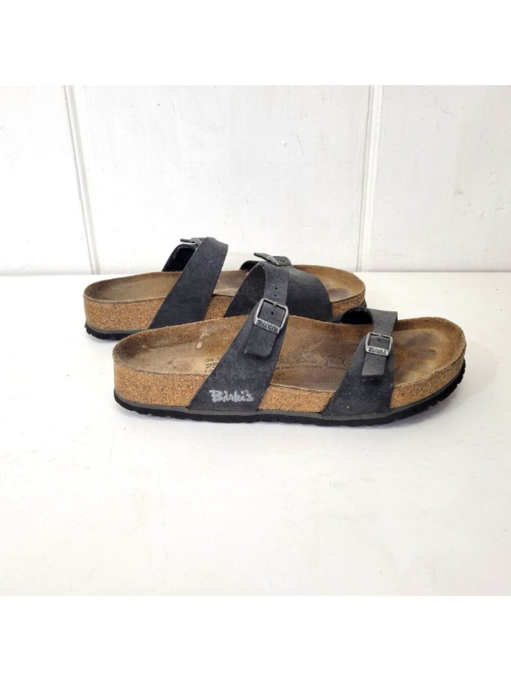 Birkis Birkenstock Women's Black Double-Strap Sandals With Contoured Cork Footbe - Picture 2 of 8
